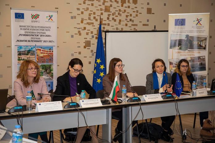 Заседание на Комитета за наблюдение на оперативна програма „Региони в растеж“ 2014 – 2020 г. откриха в Стара Загора