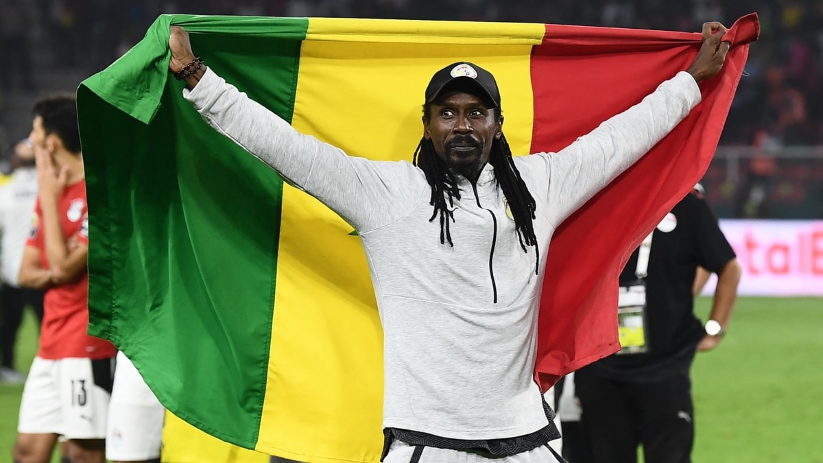 "Идвам от страна, в която не обичаме да губим". Алиу Сисе и футболните победи на Сенегал