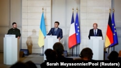 "Да обърнат играта." Зеленски призова Франция и Германия да помогнат на Украйна с изтребители