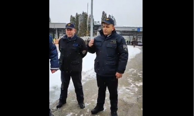 Напрежение на границата с РСМ, не пускат българи през ГКПП Деве баир