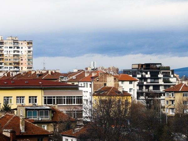 Цените на жилищата в София са като тези в Гърция