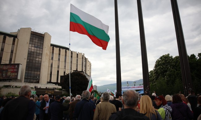 "Поход за мир" беше организиран в София