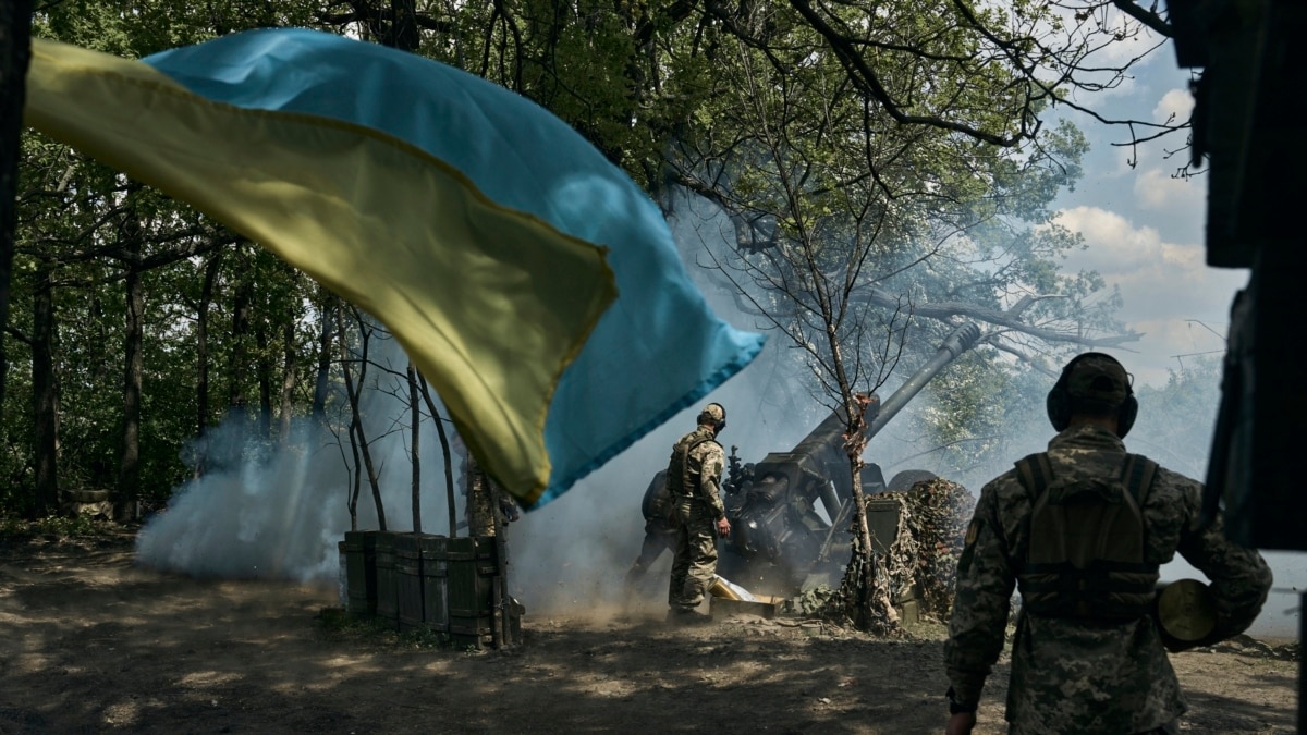 Русия атакува Киев и други градове в Централна и Южна украйна