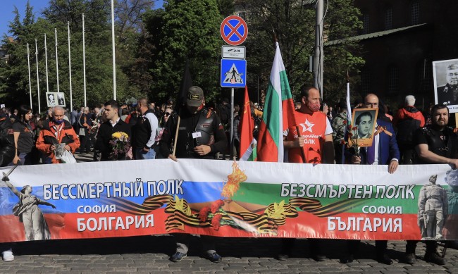 Фандъкова забрани шествието "Безсмъртния полк"