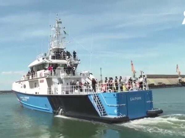 Граничен кораб "Балчик" вдигна котва за охрана на морската ни граница
