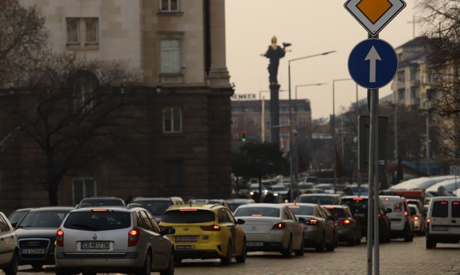 На места в София вече се движим с 30 км/ч