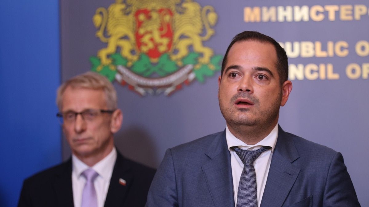 "От днес този министър е техен". Кирил Петков каза, че Калин Стоянов е предложение на ГЕРБ