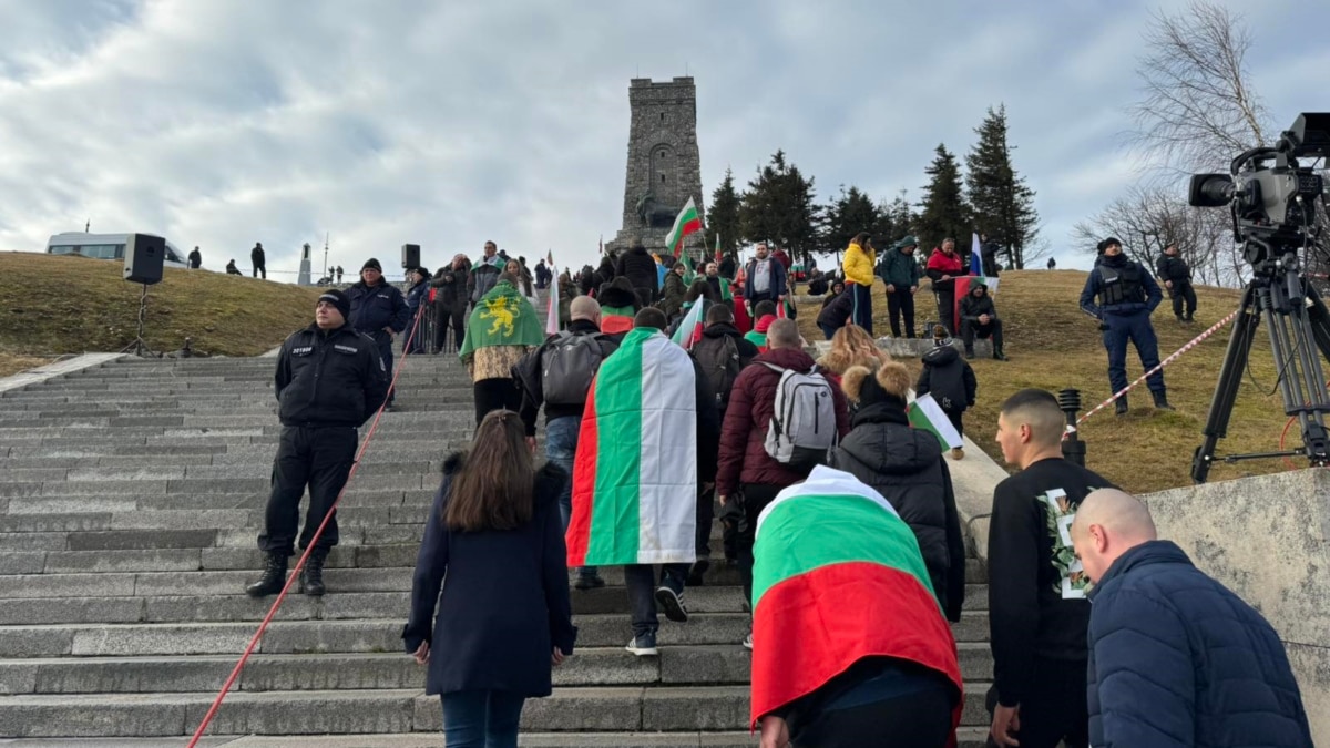 България отбелязва националния си празник. Москва обвини София в провеждане на "русофобска политика"