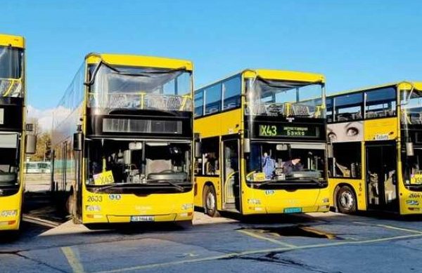 Двуетажен автобус ще върви от „Св. Александър Невски“ до НИМ