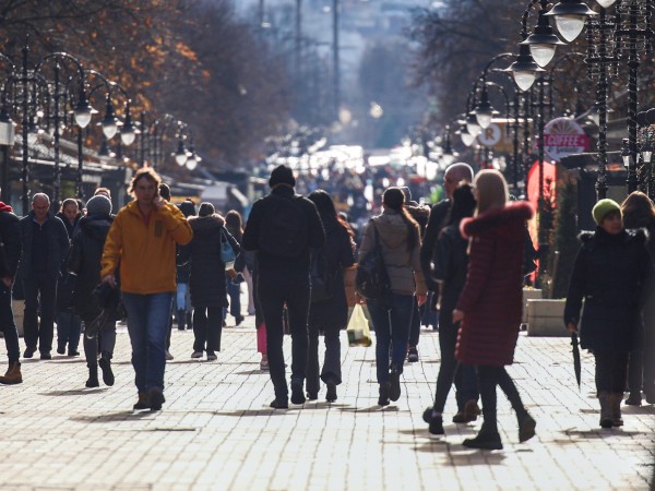 56% от българи не се тревожат за финансите на семейството и за работата си