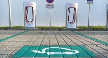 7 Факта за Автомобилите Tesla, Които Вероятно Не Знаете