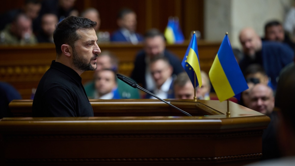 Зеленски представи "плана за победа" на Украйна във войната срещу Русия пред Върховната рада