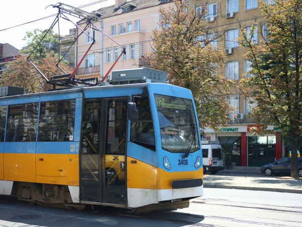 Промени в движението в София заради смяна на релси