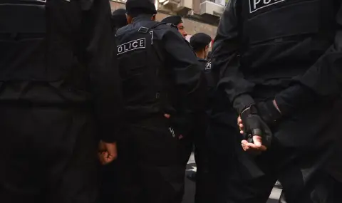 Азербайджан провежда спецоперация в офиса на руската агенция „Спутник“ в Баку