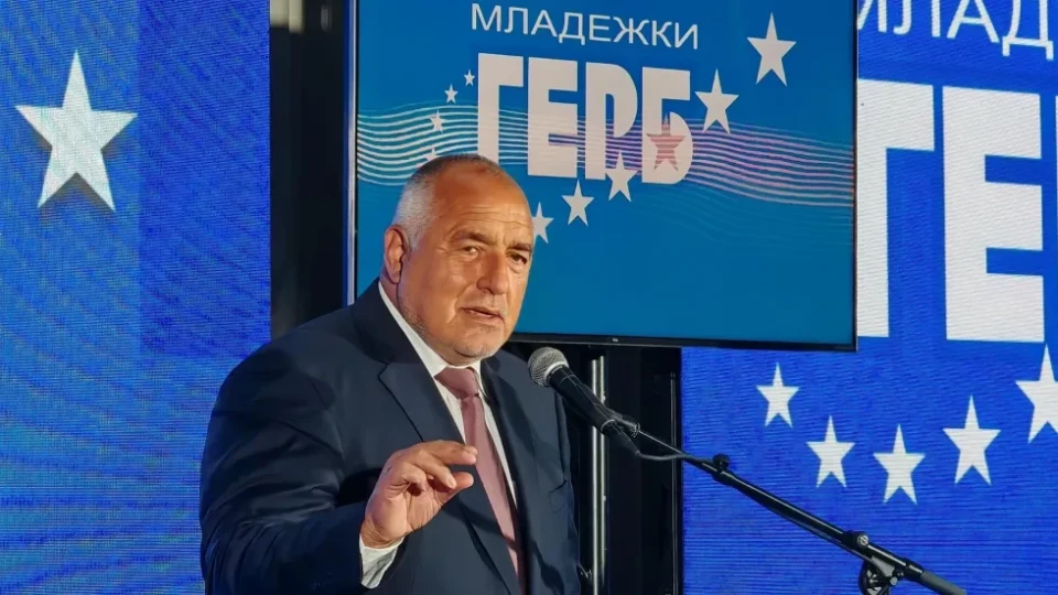 Борисов: Пеевски си държи на думата