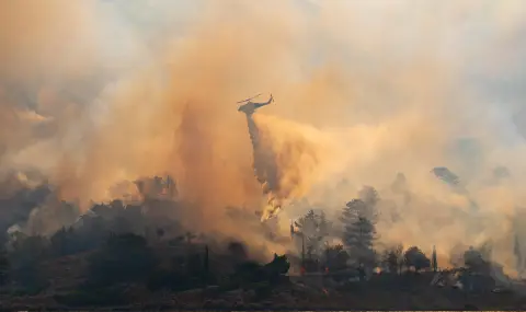 Гърция обяви извънредно положение на остров Хиос заради мащабни горски пожари