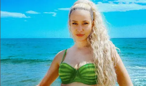 Мила Роберт се появи в провокативно облекло (СНИМКА)