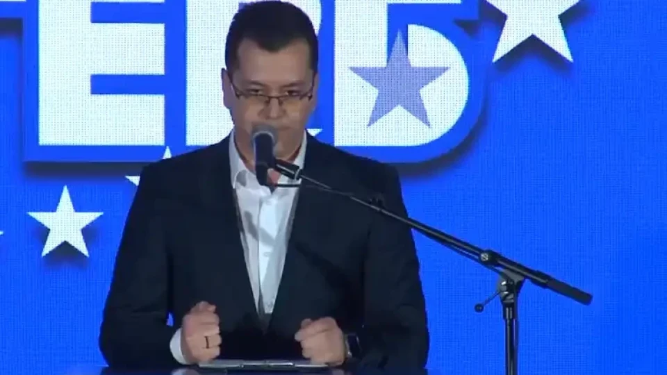 Младежите на ГЕРБ с нов лидер. Кой е Георги Владов?