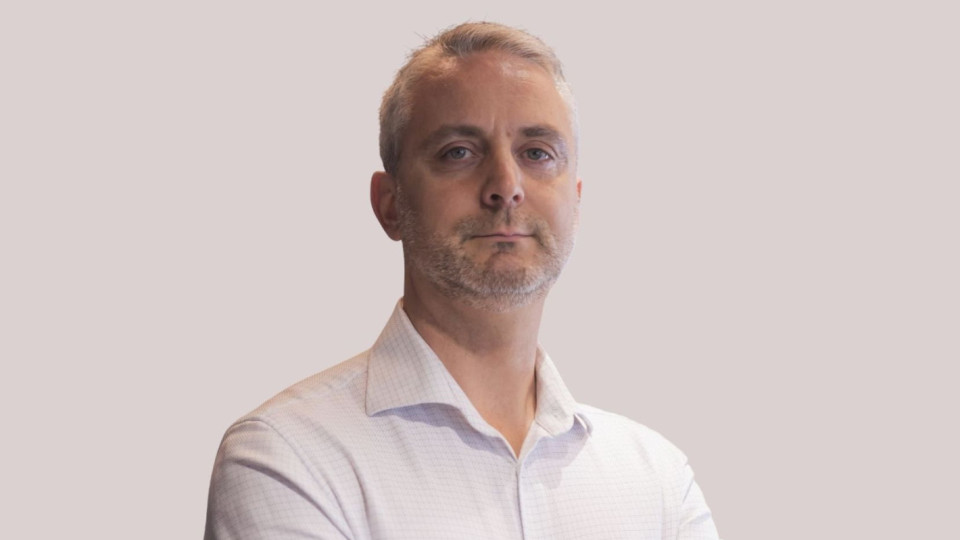 Падат като листа! Стоил Моллов бяга от ПП