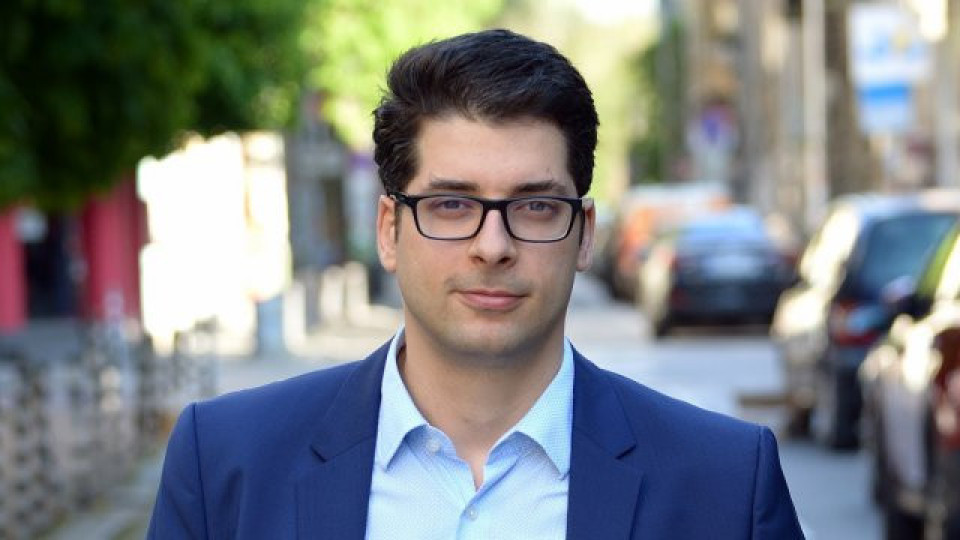Пеканов отсече! Това ще стане с доходите след еврото