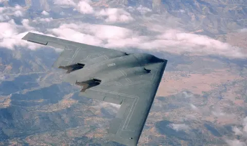 САЩ са атакували Иран с шест бомбардировача B-2