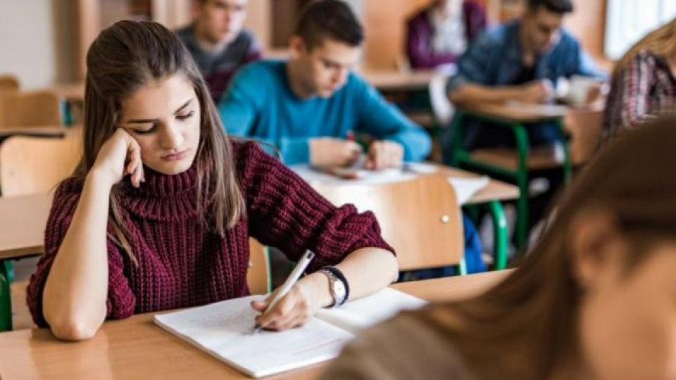 Синдикати искат спешни промени за НВО