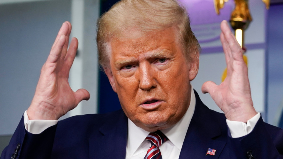 Тръмп избухна: Фалшиви новини!