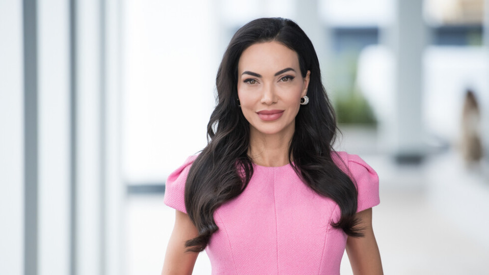 Шок! Къде изчезна топ синоптичка