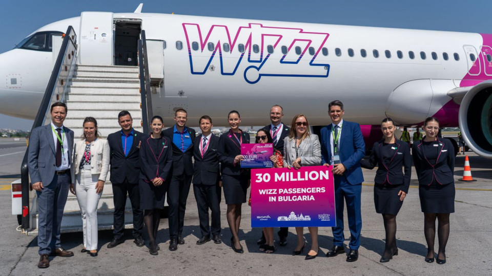 Wizz Air посрещна 30-милионния си пътник в България