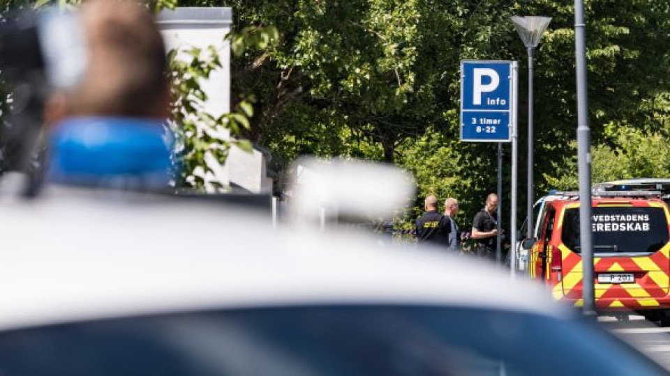 Ад на пътя! Автобус с деца се обърна, десетки ранени