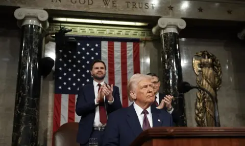 Доналд Тръмп обяви бедствено положение! Тексас е под вода