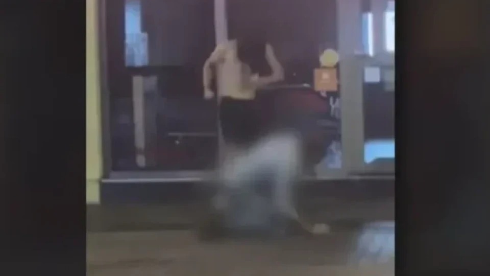 Задържаха биячите от пл. "Славейков". Първи подробности