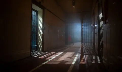 Затворник във Франция бе заловен повторно, след като избяга с торба за пране