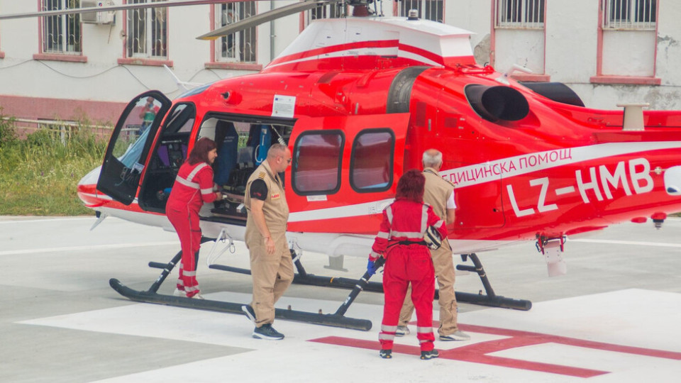 Извънредна ситуация на Черни връх. Вдигнаха медицинския хеликоптер