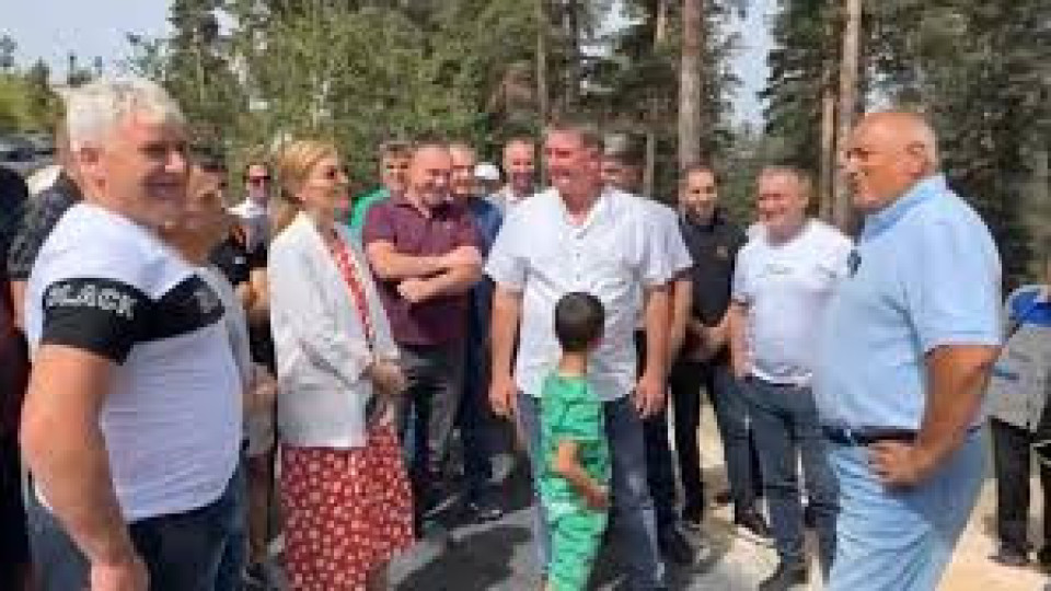Изненадата! Къде се появи Борисов с драматични думи