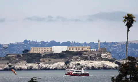 Като Алкатраз, но с алигатори: новият затвор на Тръмп