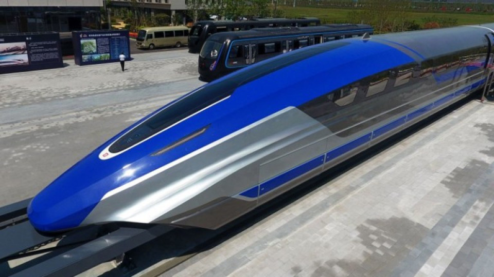 Китайско чудо! Няма колела, вдига 1000 км/ч