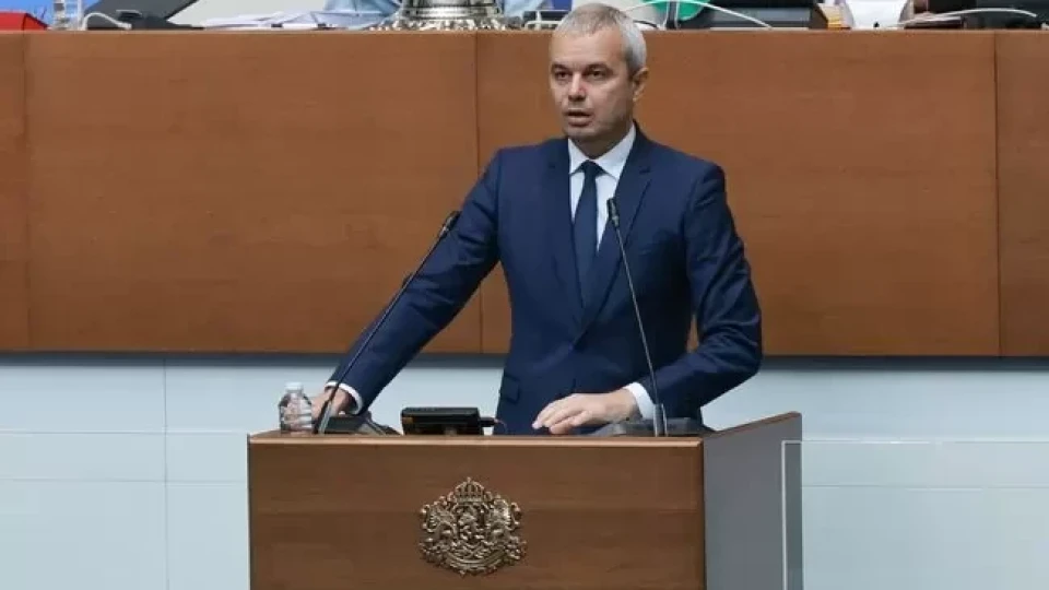 Костадинов преброи защитниците на Коцев. Голям смях