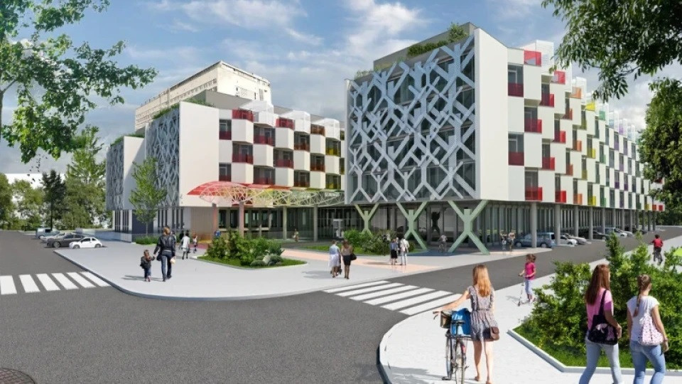 Над 350 лекари в Детската болница. Кога ще е готова?