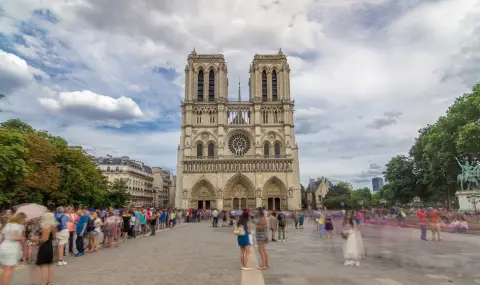 Над 6 милиона души са посетили катедралата „Нотр Дам“ след реставрацията