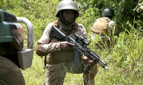 От Африка - на фронта в Украйна: как Русия привлича чужденци