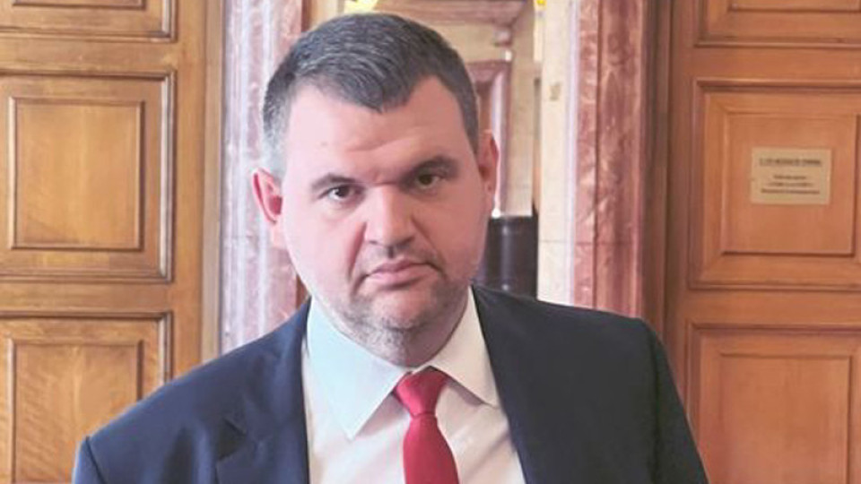 Пеевски : Вие ме усетихте със сърцата си!