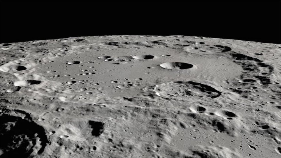 Революционни открития за луната! Иторическа мисия