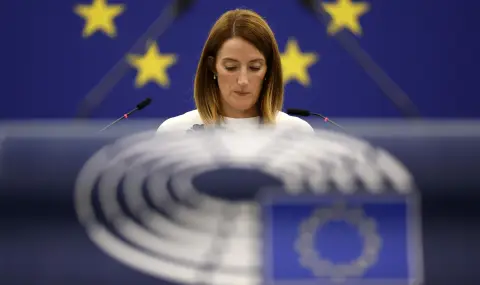 Роберта Мецола: Гордея се с гласуването на Европейския парламент. Честито, България