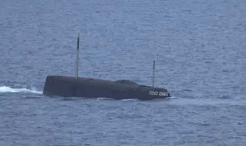 Русия започна мащабни военноморски учения с участието на над 150 кораба