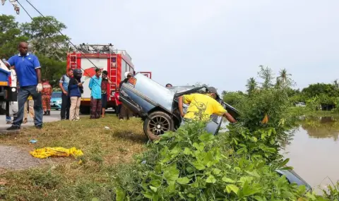 Семейство с четири деца загина на дъното на река ВИДЕО