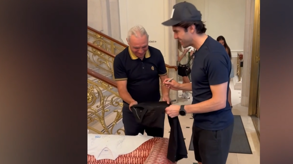 Стоичков изуми две малки деца в Ню Йорк!