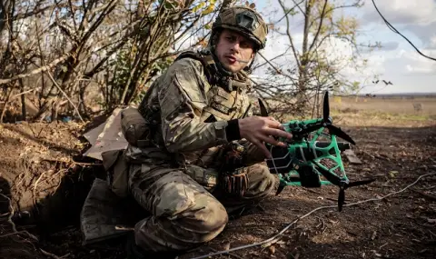 Тежък удар по слабото място на Русия! Украински дронове поразиха петролна рафинерия в Краснодарски край