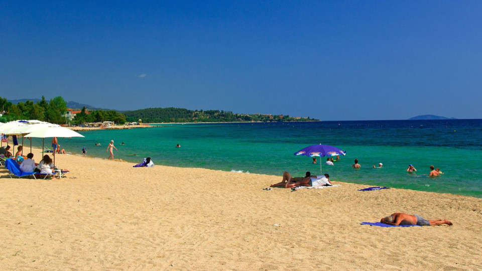 Трагедия. Българка отиде на плаж на Халкидики и...