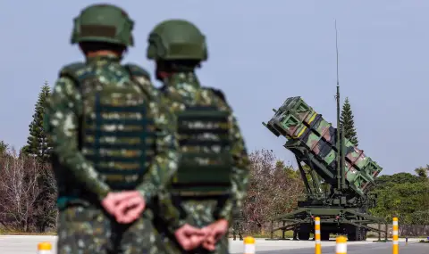Украйна и САЩ изясняват „детайлите“ по възобновената военна помощ